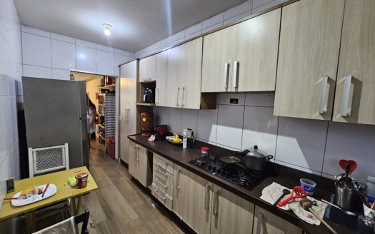 CLM 2078 – Casa a Venda em Condomínio no bairro Portal das Artes