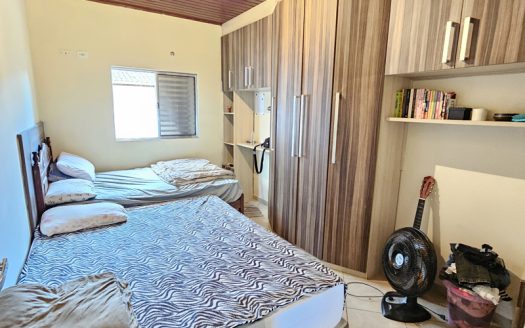 CLM 2078 – Casa a Venda em Condomínio no bairro Portal das Artes