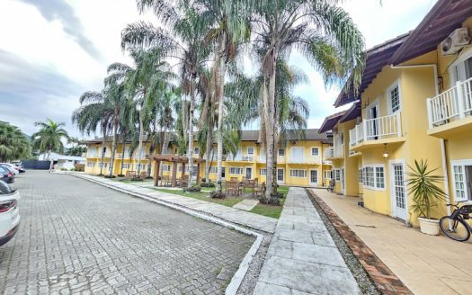 CLM 2078 – Casa a Venda em Condomínio no bairro Portal das Artes