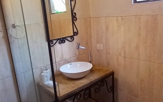 CLM 2080 – Casa Pra Locação no bairro Corisquinho