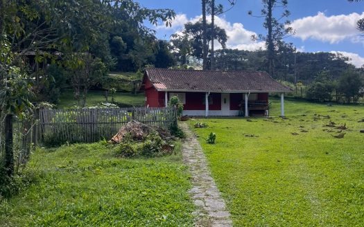 CVC 2073 – Linda Chácara a Venda no Bairro Aparição em Cunha SP