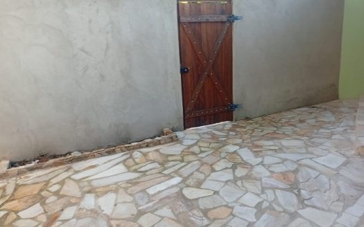 CVP 2087 – Casa Super Novinha a Venda no Bairro São Roque em Paraty RJ
