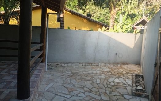 CVP 2087 – Casa Super Novinha a Venda no Bairro São Roque em Paraty RJ