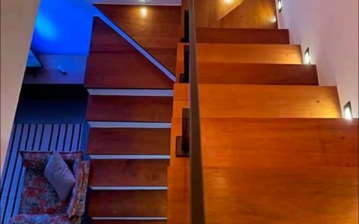 CVP 2092 – Casa Moderna Com Lindo Acabamento no Porto Canoas