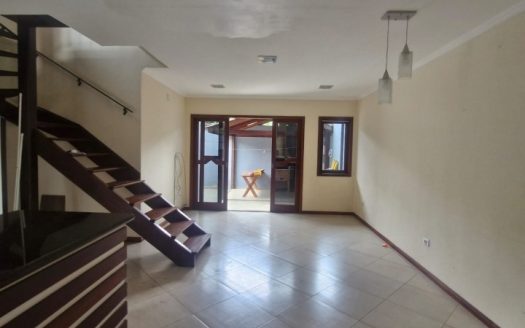 CVP 2093 – Casa em Condomínio a Venda no Parque da Mata