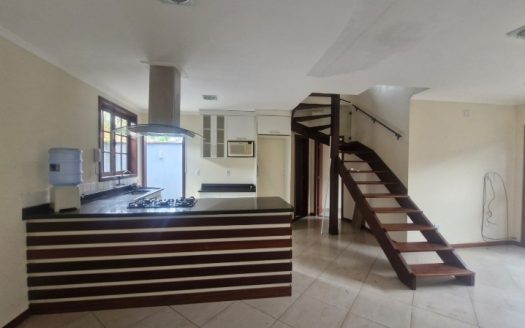 CVP 2093 – Casa em Condomínio a Venda no Parque da Mata