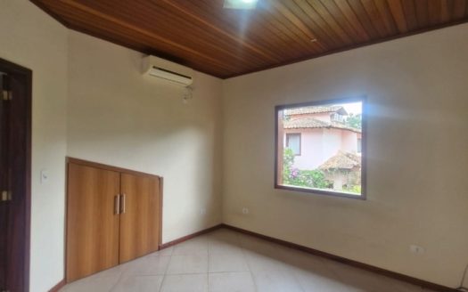 CVP 2093 – Casa em Condomínio a Venda no Parque da Mata