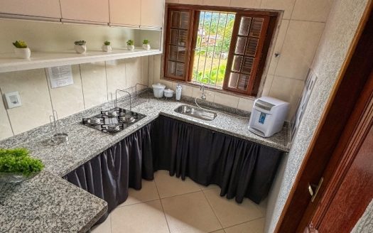 CVP 2098 – Belíssima Casa a Venda no Bairro Areal do Taquari