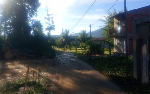 TVP 2101 – Frações a Venda no Bairro Corisco em Paraty RJ