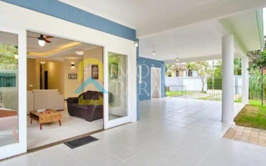 CLT 2043 – Casa Pra Locação de Temporada no Bairro Caborê