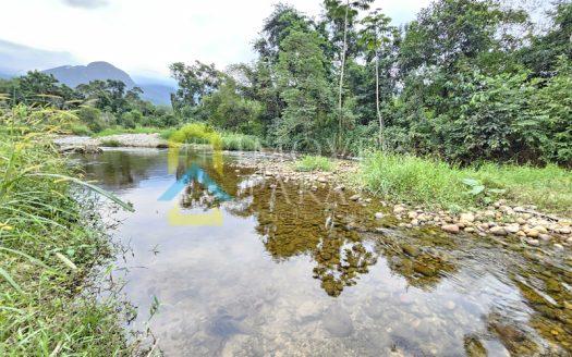 TVP 2046 – Lote com Fundos com Cachoeira na Barra grande