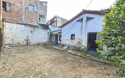 CVP 2064 – Casa a Venda no Bairro Mangueira em Paraty RJ