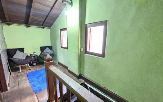CVP 2064 – Casa a Venda no Bairro Mangueira em Paraty RJ