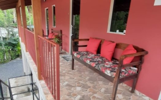 PVP 2059 – Linda Pousada a Venda no Bairro Ponte Branca em Paraty RJ